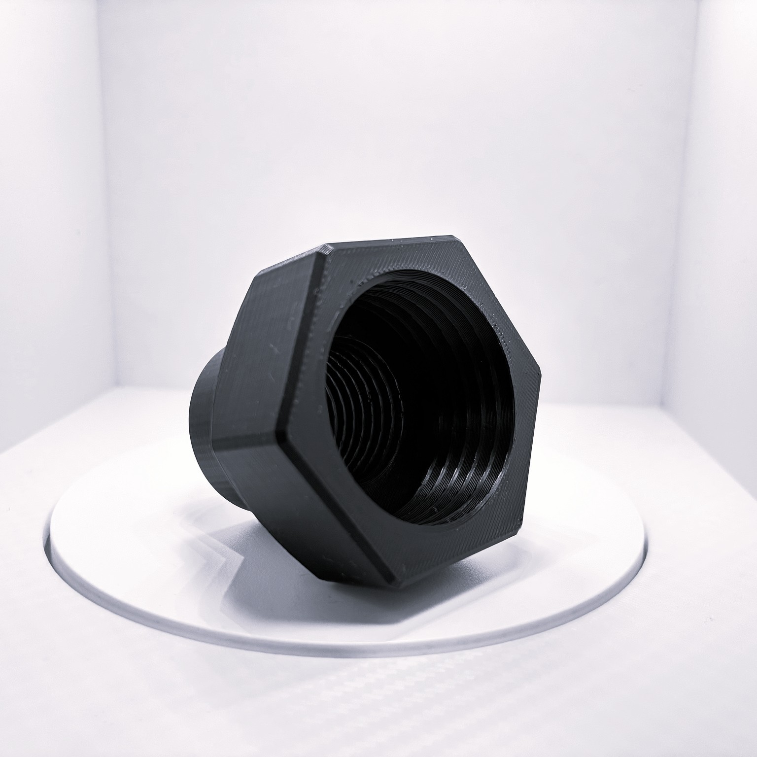 Gewindeadapter für technische Verbindungssituationen